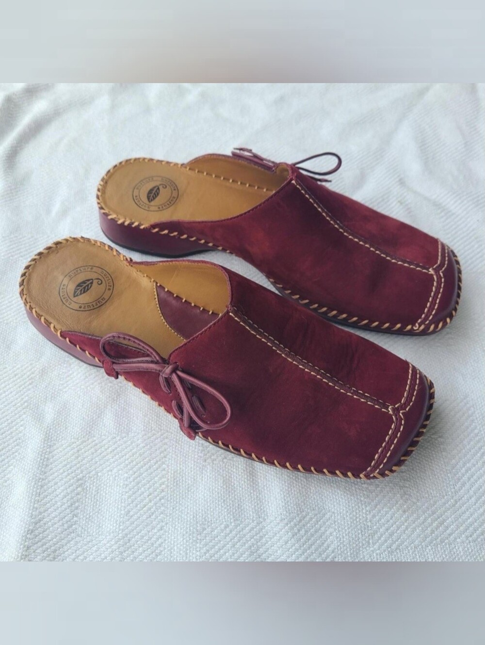 Casual Slip-On Mule in Burgundy Suede